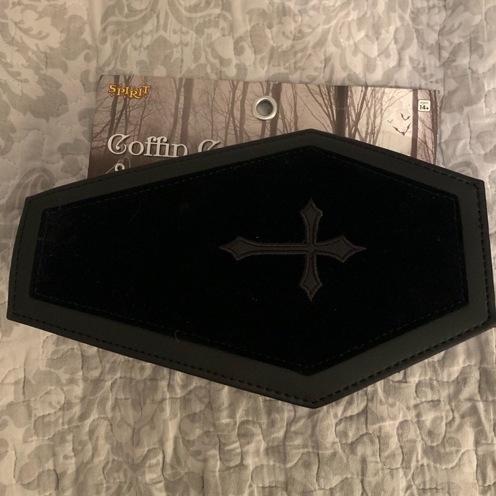Spirit Black Zippered Coffin Clutch